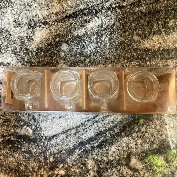 NWT. Kikkerland | Mason Jar Shot Glasses - Picture 4 of 6